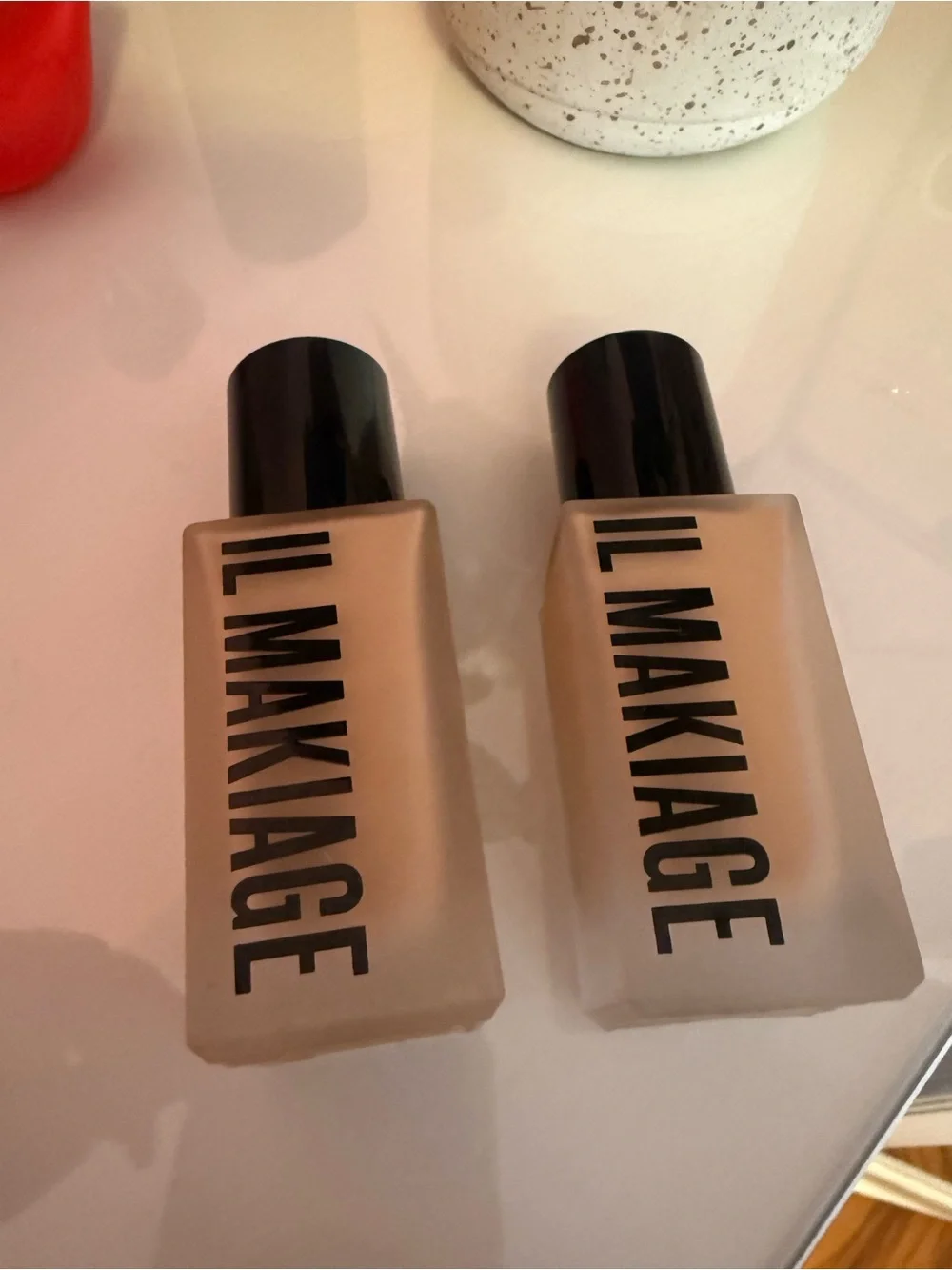 IL MAKIAGE Woke Up Like This Foundation Shade 60 NWOT
